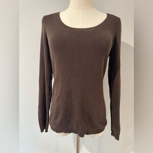 LOFT Brown Crew Neck Fitted Sweater Versatile Knit Ribbed Neck/hem Size Small